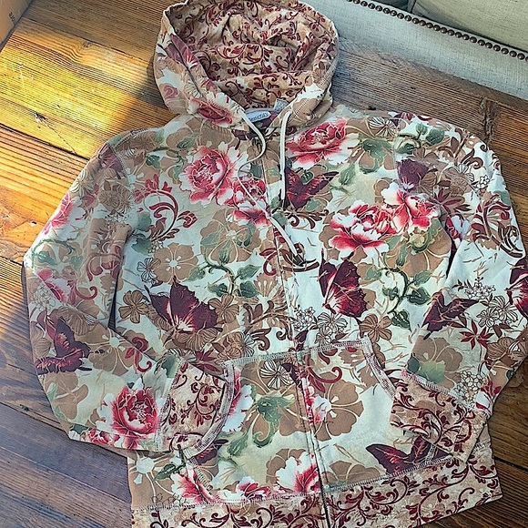 Chico's Tops - CHICO’s hooded sweatshirt ❤️